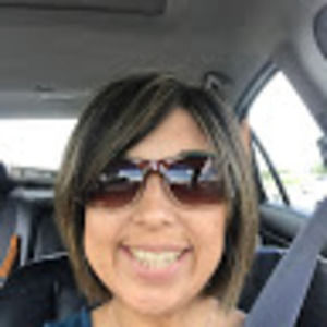 Meet your Posher, Traci